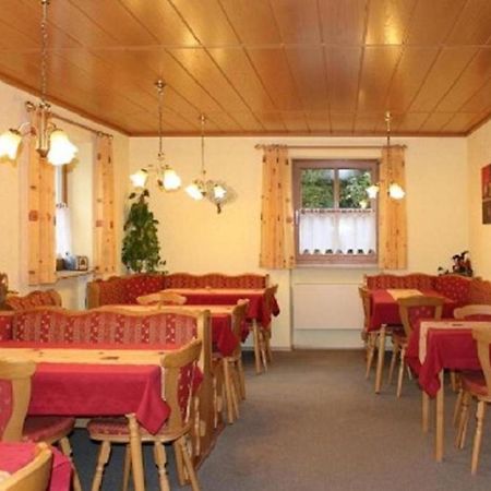 Gaeste-Haus Roesch Wiesent Eksteriør bilde